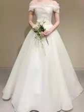 オフショルダーの白い婚礼ドレス【小柄向け・美しい軽婚礼服・日常使い可】