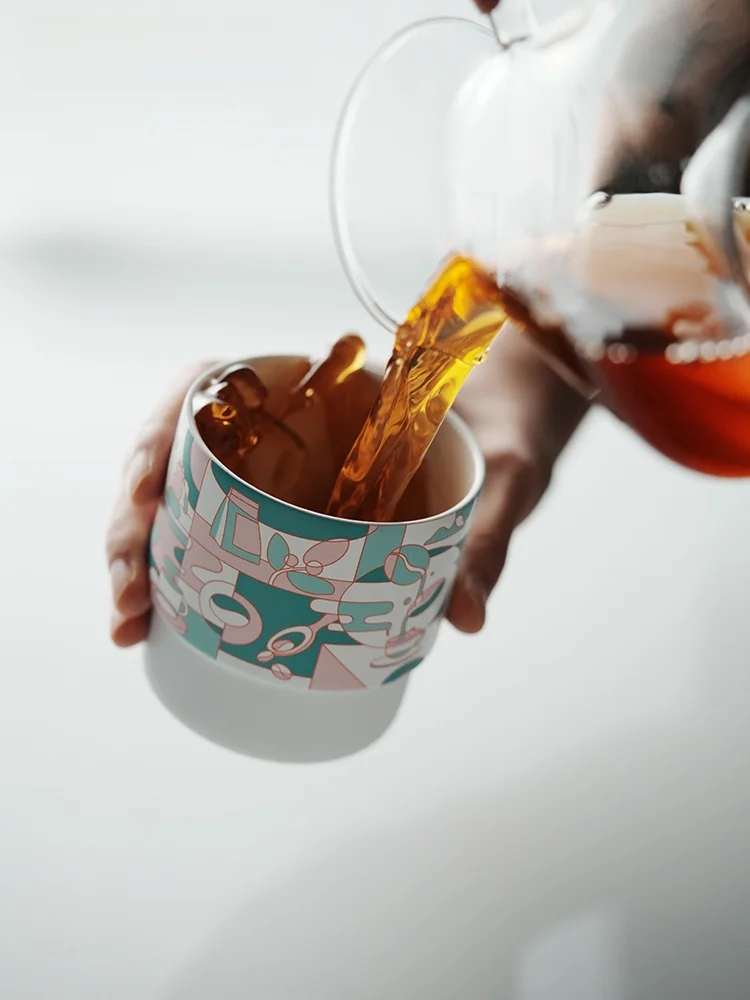 コーヒー紙コップを選ぶべき理由は？実は「紙」ではなく「スタイリング」が鍵だ