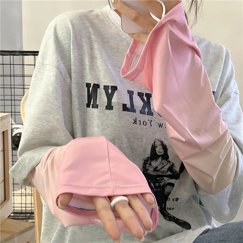 夏用グラデーションカラーの屋外用アームカバー：UVカットと通気性を備えた女性向けアウトドアグッズ