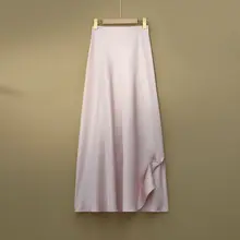 ハイウエストのシルエットを強調する中長丈サテンスカート【フィッシュテール・春夏用】