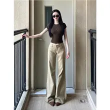 カーキ色微フレアデザインのロングデニムパンツ【レディース・低ウエスト・スリムフィット・ストレートレッグ】