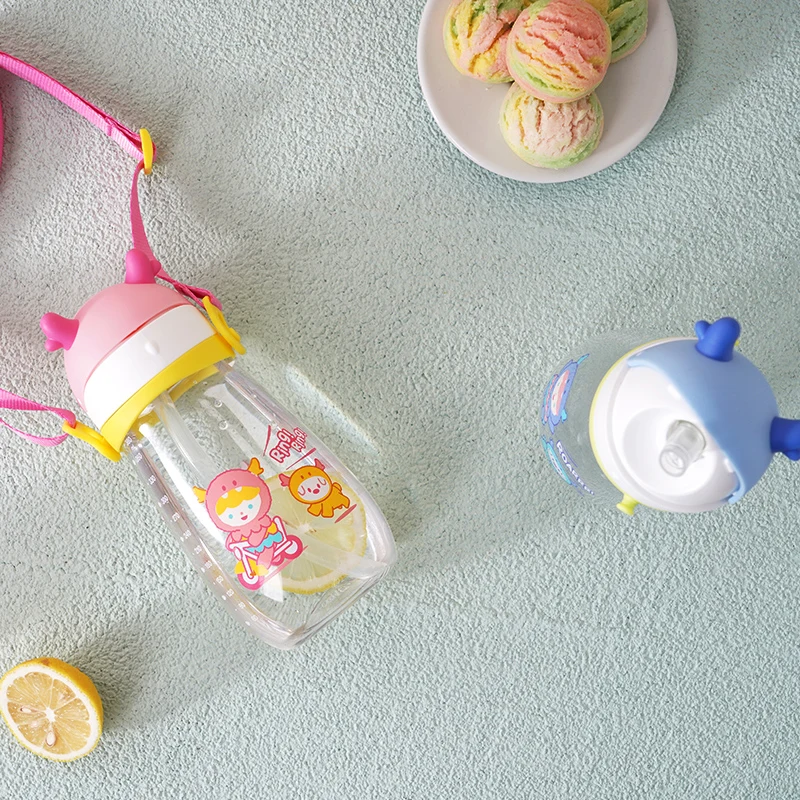 子どもと一緒に過ごすおうち時間に、どんなストローカップがおすすめ？