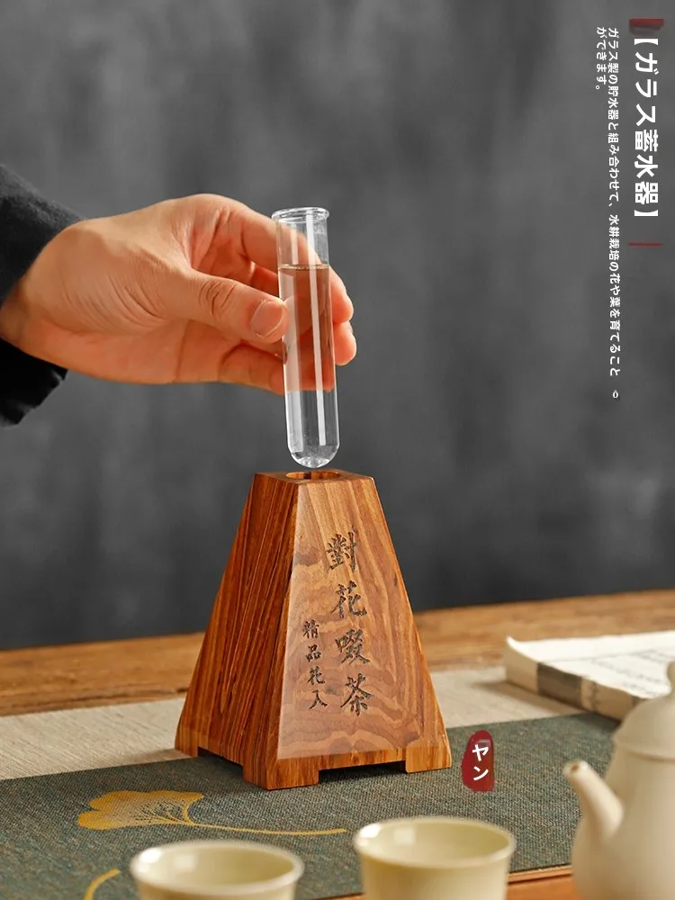 竹製花器：新中式風格のドライフラワーを台面に飾るための最適な花瓶