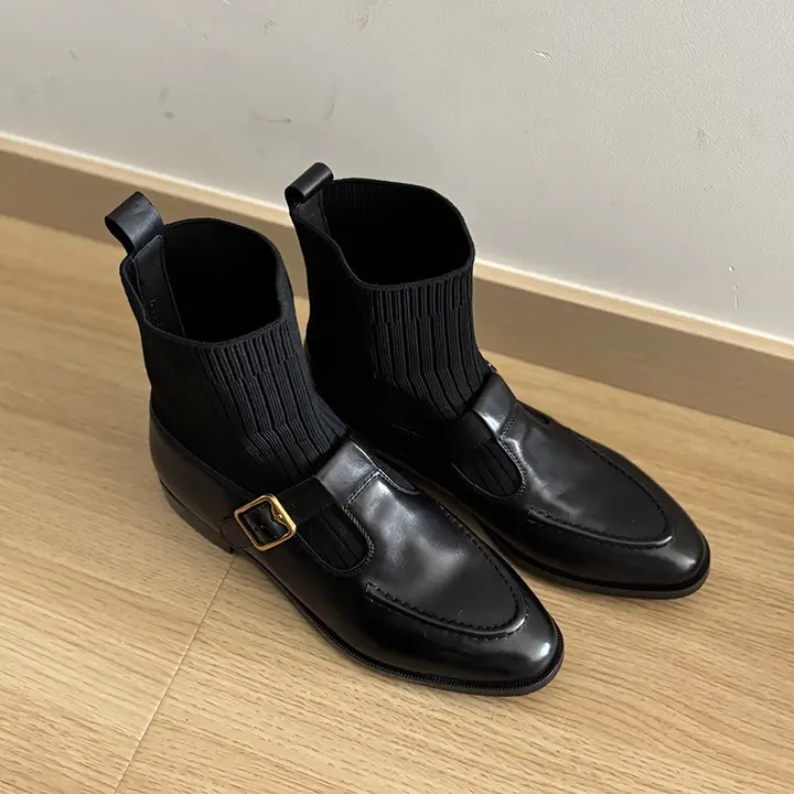 ブラックエラスティックフィット靴【冬用・ニットソックスブーツ・バックル付き・フレンチスタイル】