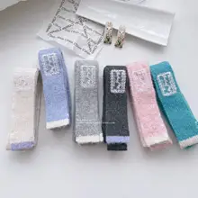 春秋冬用 毛糸編みのロングスカーフ【シンプルデザイン・ウエストベルト対応】