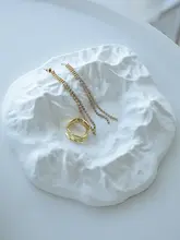 ジュエリーディスプレイ 山型 石膏 ホワイト アクセサリー収納トレイ ピアス 撮影用小道具 インテリア