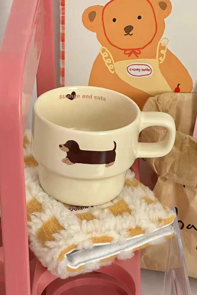 可愛い手描きのウィンナー・ドッグマグカップギフトセット【陶器製・朝食用・プレゼントに最適】