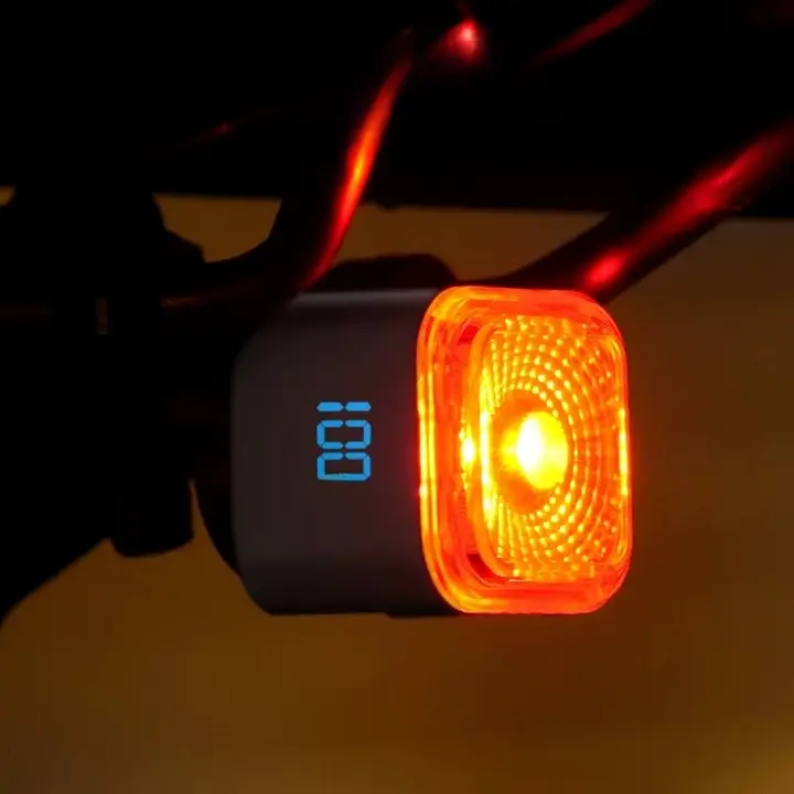 TOSUOD 高輝度自転車テールライト【スマートセンサー・昼夜兼用・マウンテン＆ロードバイク用】
