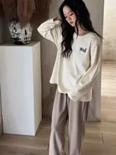ラブラドール柄の長袖パジャマ【秋冬用・極上の柔らかさ・外出可能】（セットアップ対応）