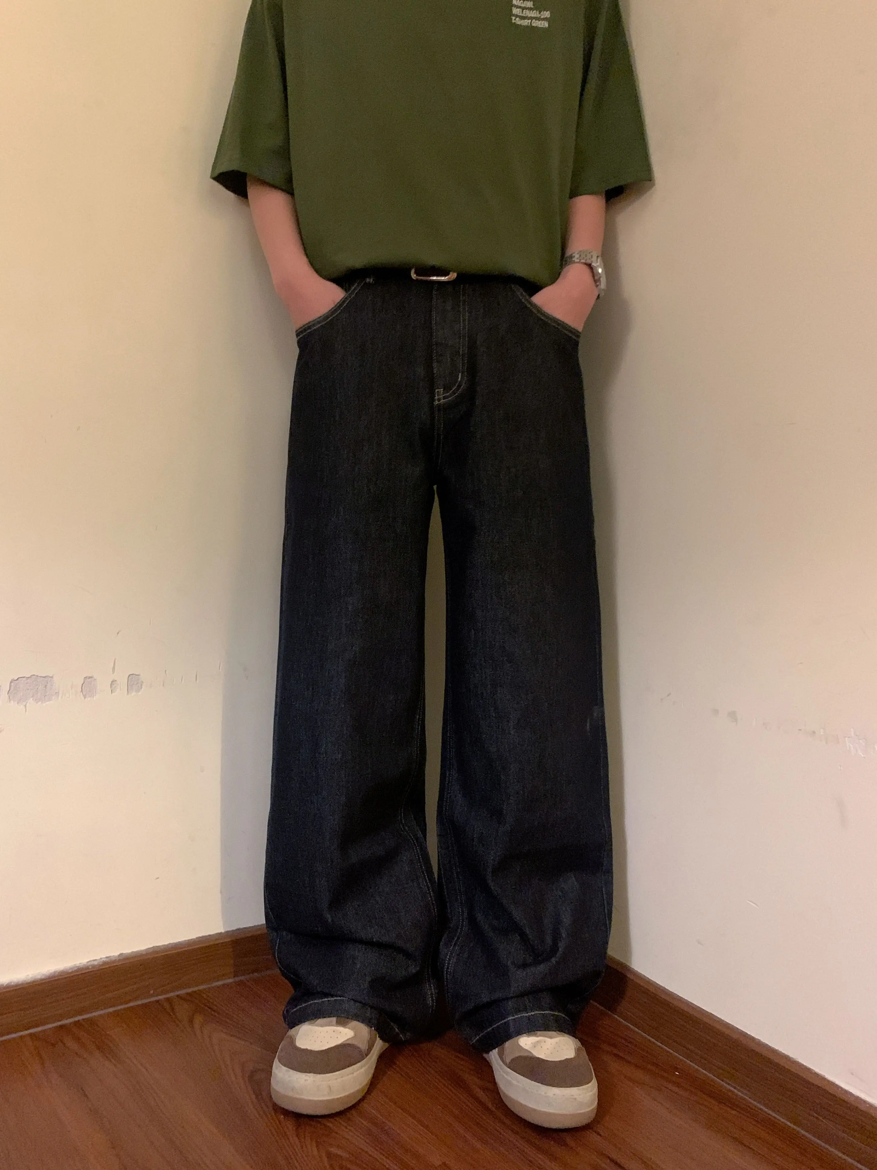 ワイドデニムを選びすぎて迷うなら、今こそこの1着で解決できる？