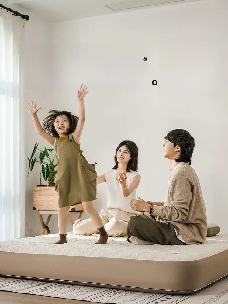 快適な眠りをサポート！キャンプ用エアマットレスの実用性と設計特性