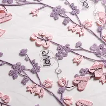 ピンクの刺繍入りメッシュレース生地【立体的なLOVE刺繍・柔らかいチャイナドレス用】