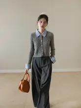 学院風グレーのニットカーディガン【ショート丈・フィットデザイン・秋用】