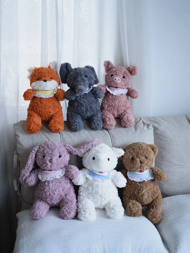 春日幼稚園のクマと羊の毛布玩具：かわいいデザイ  ンでギフトに最適なピンクのブタ