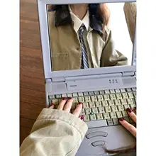 工装風デザインのカラー切替デニムジャケット【秋冬用・レディース・皮襟】