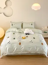 柔らかさ際立つ長綿素材のカートゥーン刺繍ベッドカバー【シングル・おしゃれなデザイン・四点セット（セットアップ対応）】