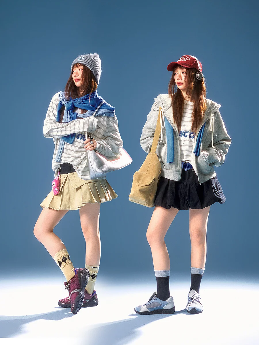 ストライプ模様のゆったりTシャツ【レースコンビ・長袖・女性用】