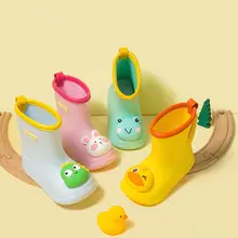 子供用防滑レインシューズ【軽量・雨具・レインコート対応】（セットアップ対応）