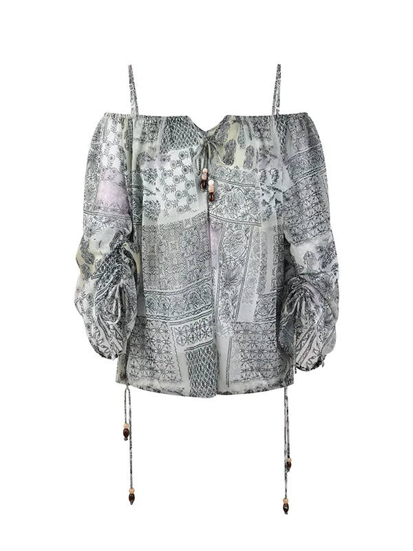 ボヘミアン風プリントデザインのシャーリングブラウス【シフォン素材・花柄】