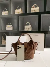 本革編みカゴバッグ【女性用・冬用・軽量・高級感のあるデザイン・肩掛け・バケツ型】