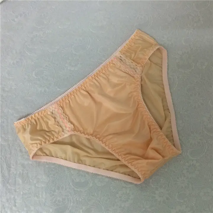 滑らかな質感のメンズパンツ【通気性・極上の柔らかさ・日常用】