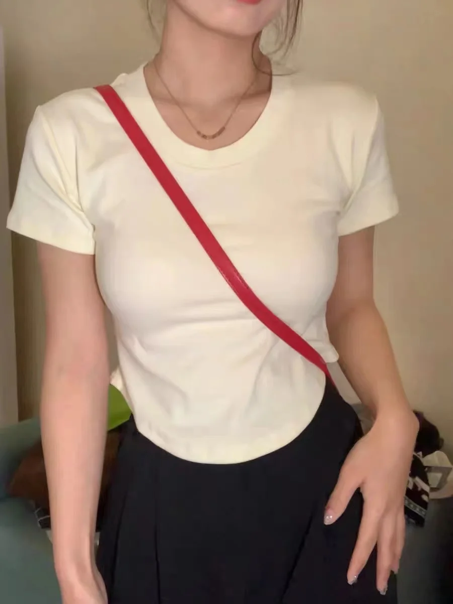 ショートスリーブTシャツは、どんな場面で着用するのが一番おすすめですか？