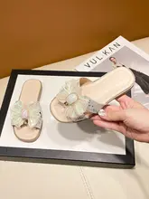 女の子用夏の滑り止めサンダル【室内用・ソフトソール・ビーチプリンセスデザイン】（セットアップ対応）
