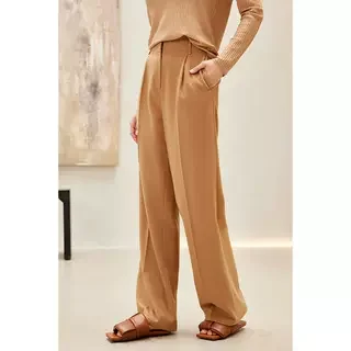 カーゴパンツ コーデ レディース vs ストレートパンツ 通勤スタイルの選び方 完全ガイド