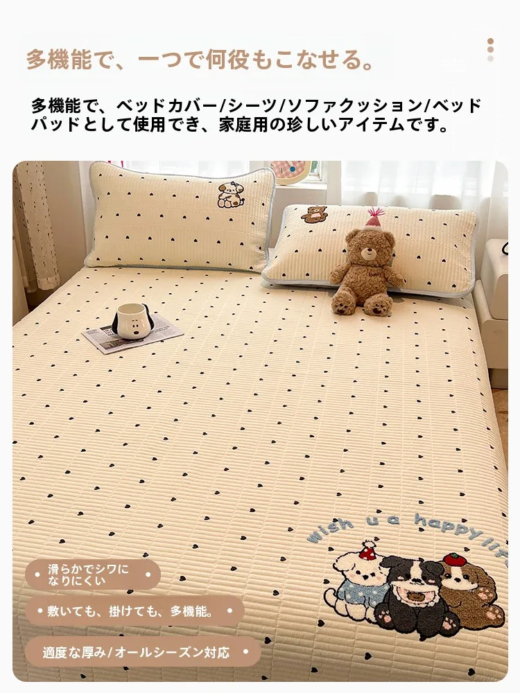 マットレスの上に布団を敷くべきか？水洗棉ベッドカバーの実用性と使い分けガイド