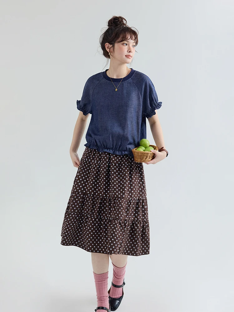 デニムフリルデザインのルーズフィットシャツ：通勤風の女性向け夏着用ガイド