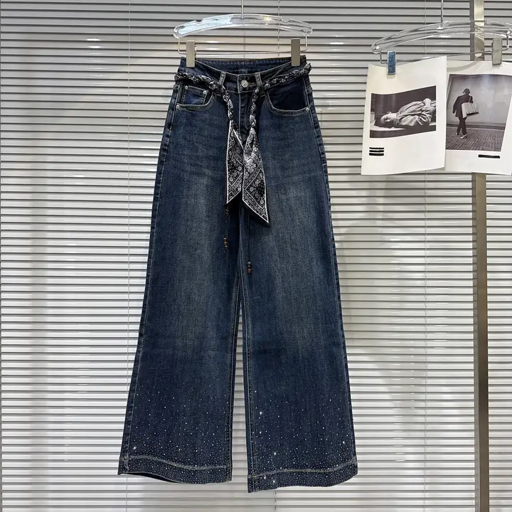 秋用クールなスカーフ柄ウエストベルト付きデザイン！ワイドレッグデニムパンツ【ストーン付き・おしゃれ】