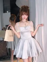 四色のボリューム感あるプリンセスドレス【高級感・取り外し可能なフリルショール】