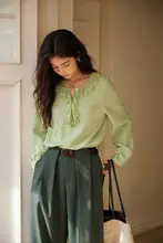 レースフリルデザインのブラウス【秋季・女性用・ゆったり長袖】