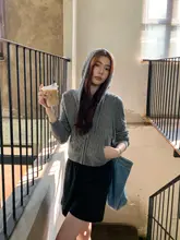 フード付きツイード風ニットカーディガン【ラウンドジッパー・長袖・女性用】