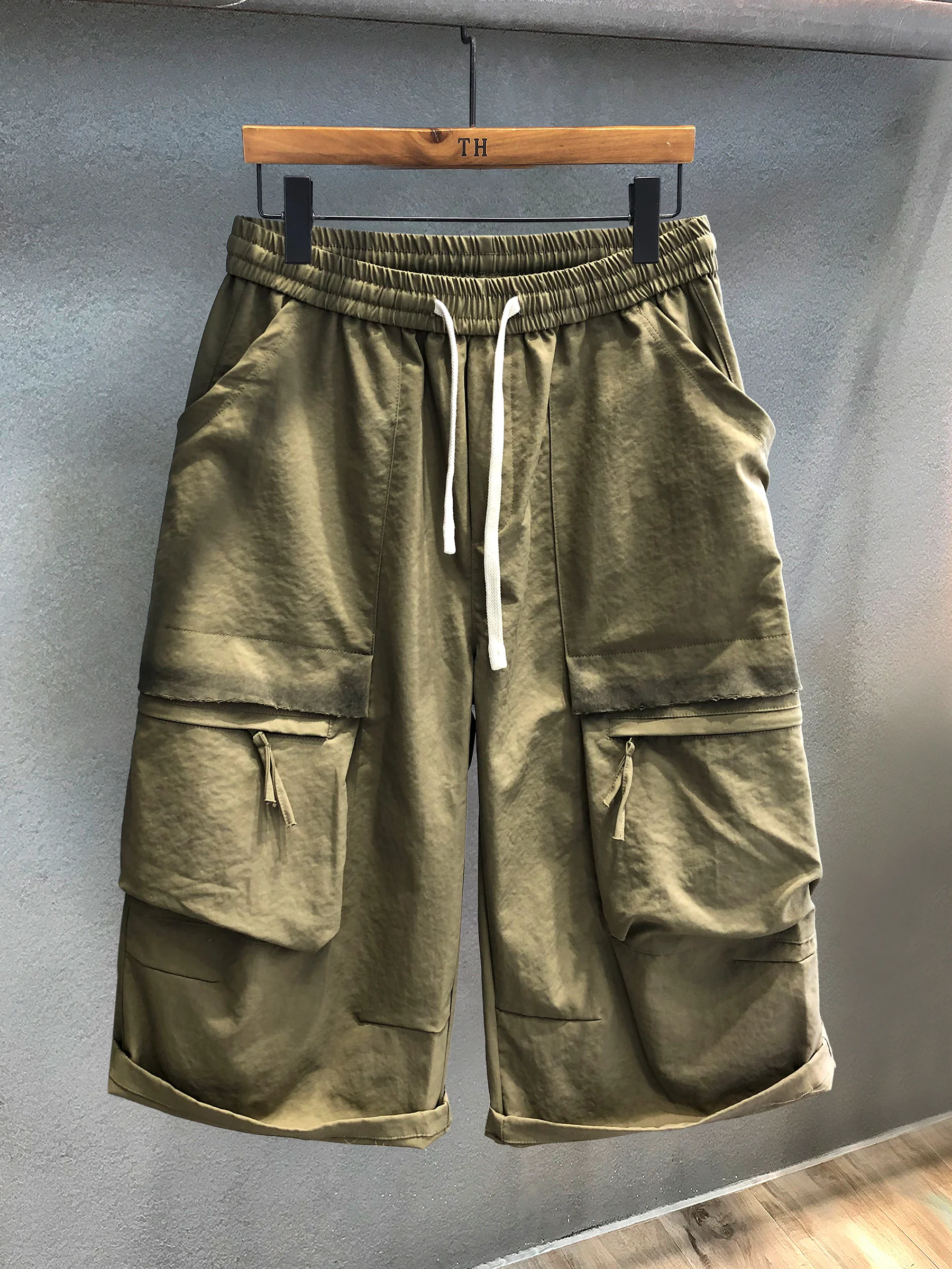 春キャンプで汗をかくと涼しくなるメンズ服装は、これで解決！
