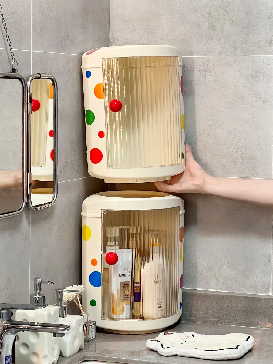 トイレ用コーナー収納ラック：穴あけ不要で洗面用品を効率的に収納