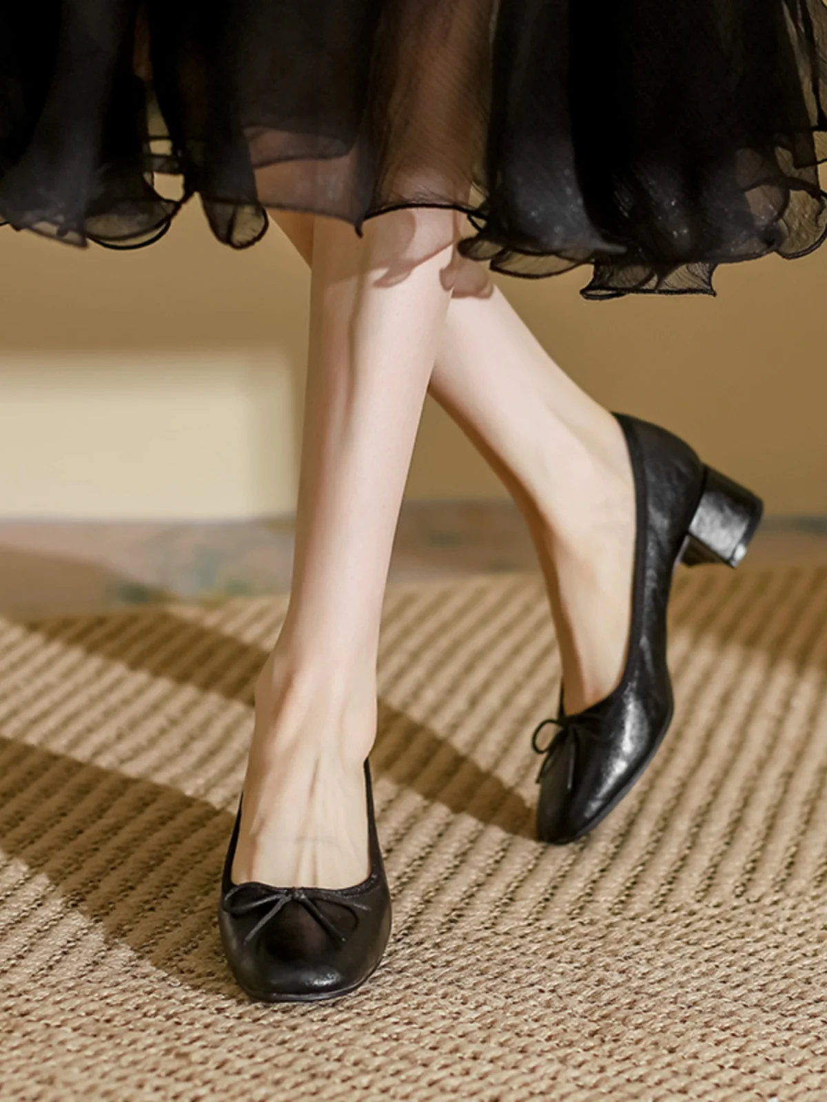 きれいめコーデにぴったりなパンプスは、どう選ぶ？