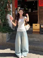 浅いブルーの弯刀デザインデニムパンツ【アメリカンスタイル・フィット・ワイドレッグ】（セットア  ップ対応）