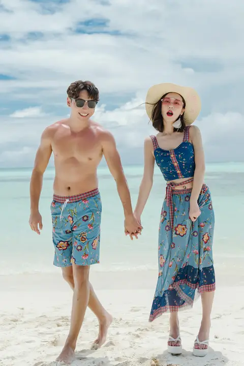 カップル用ビキニセット【セクシー・小胸・三点セット・男女兼用・ビーチパンツ付き】