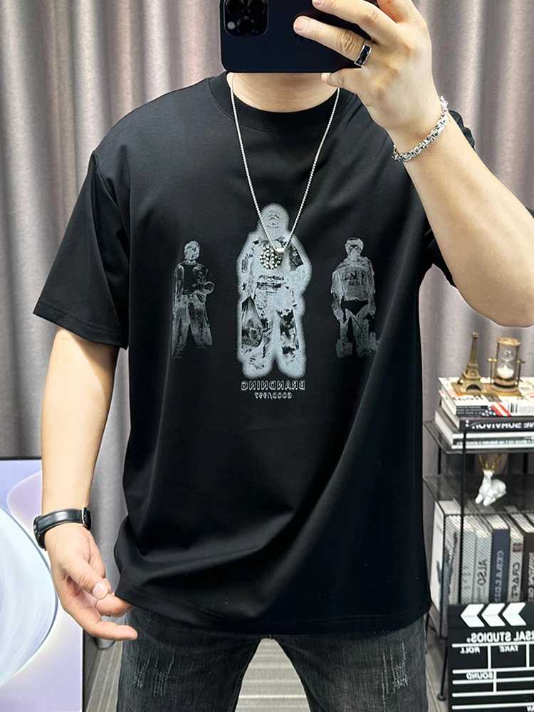 アニメキャラTシャツを着るなら、どうやってコーデを組むべき？