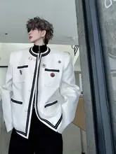 トレンディなバイカラー肩パッドジャケット【メタルバッジデザイン・男性用】