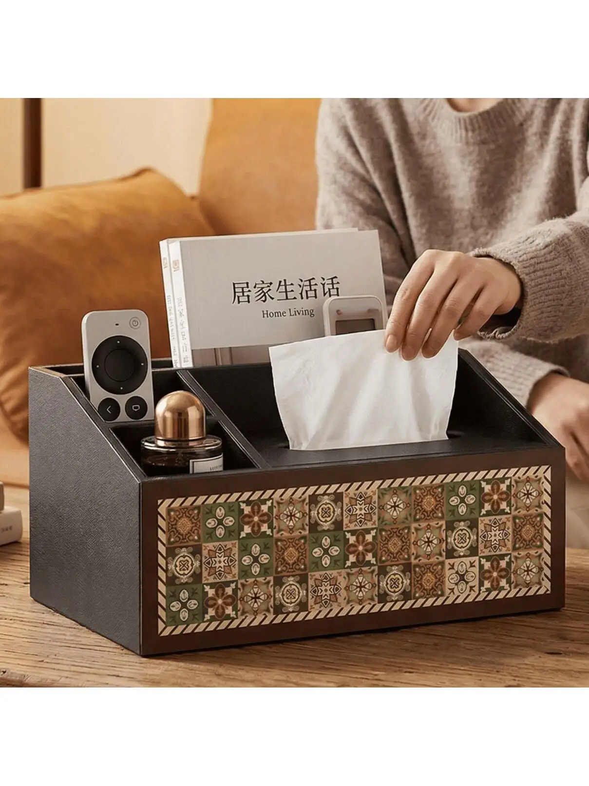 リモコンとティッシュを片付けるのが難しいなら、この1つのアイテムで解決できる？