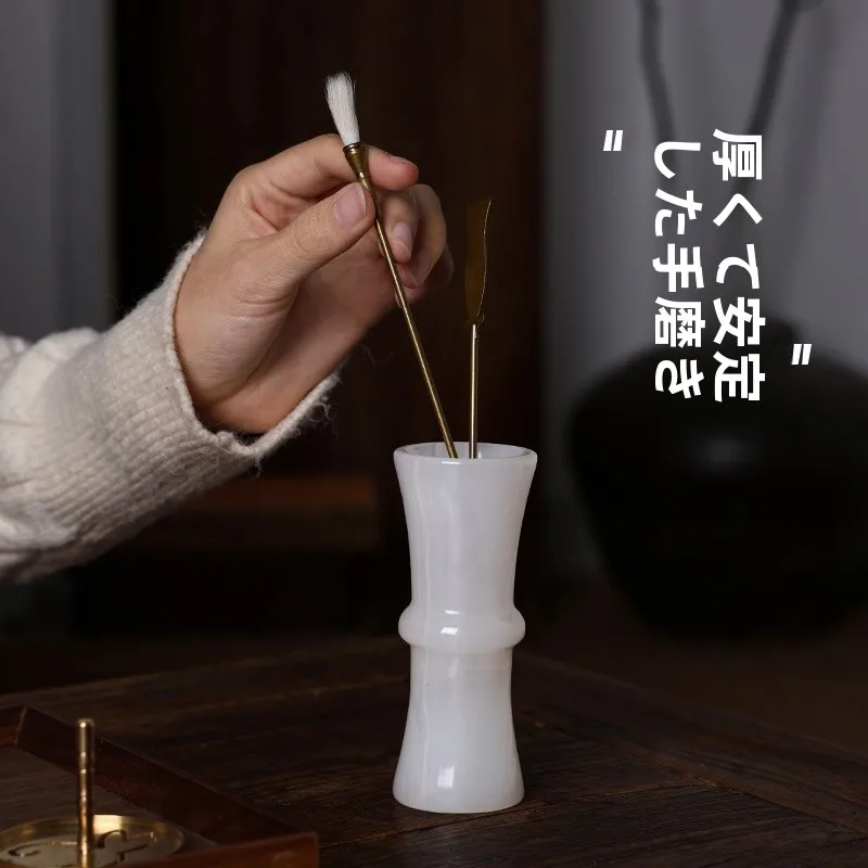 天然アフガニスタン翡翠の香道瓶：茶室での香り管理と収納の最適解
