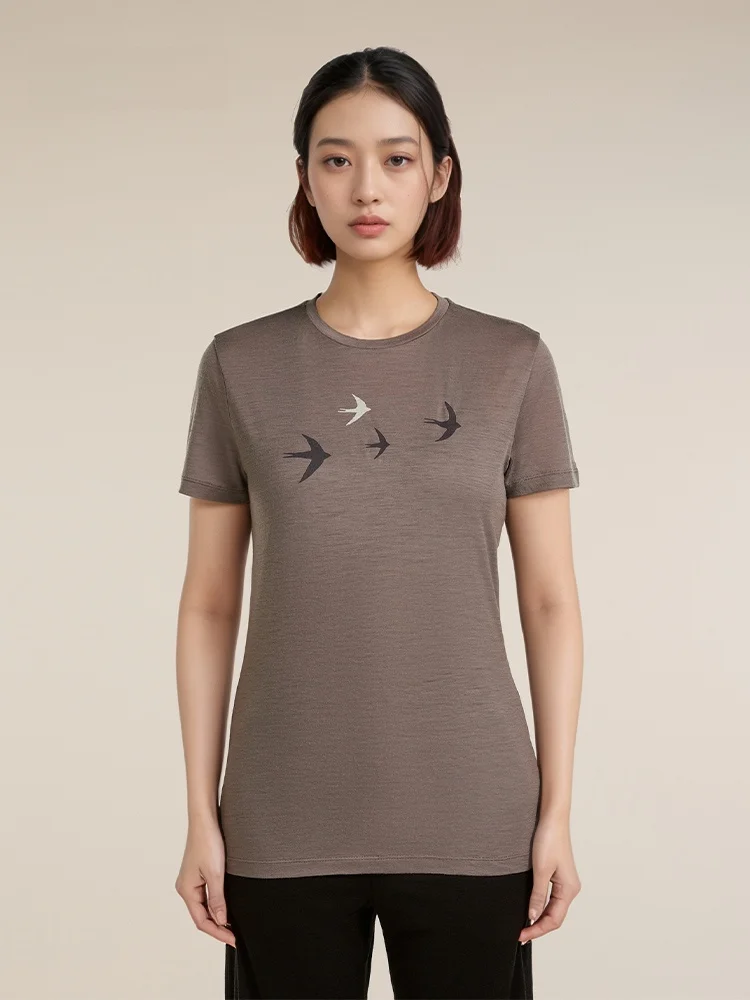 アウトドア女子が選ぶべきTシャツは？自然と街並みをつなぐ1枚の秘密