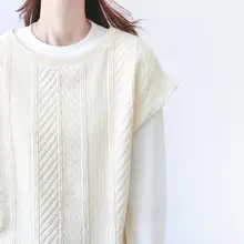 高級感ある無地デザインの凹凸ニットベスト【レトロスタイル・女性用】（セットアップ対応）