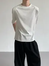 デザイン性に優れた垂直肩パッド付き半袖Tシャツ【ユニセックス・シンプルデザイン】