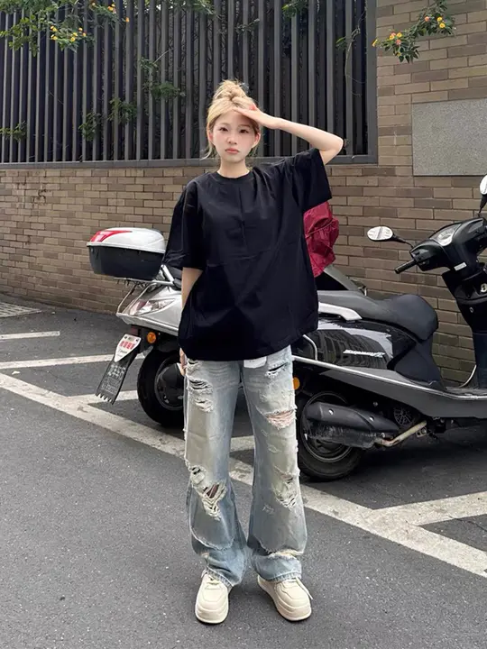 スタイリッシュなハイウエストダメージデニムパンツ【ワイドレッグ・スリム効果・女性用】