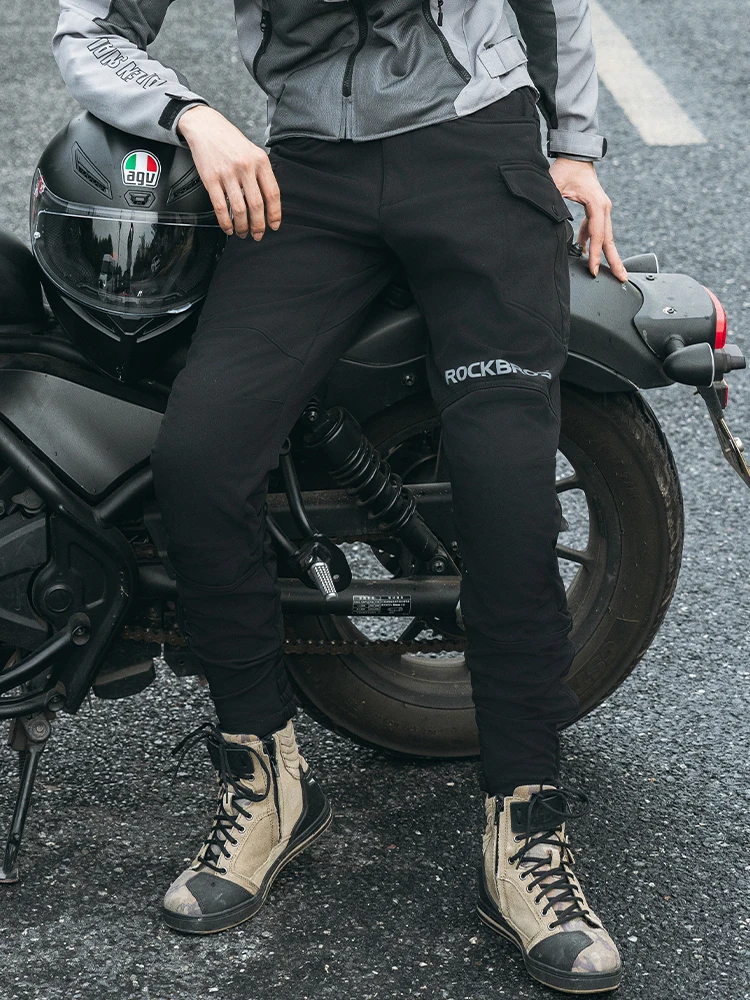 冬の通勤で寒さに負けない、バイクパンツの選び方は？