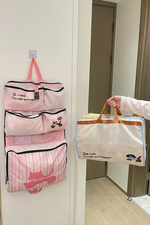 かわいい旅行用収納バッグ【学生向け・大容量・仕切り付き・ハンギングタイプ・折りたたみ】