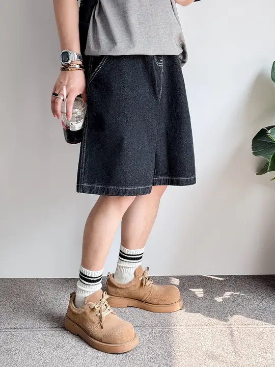 高級感ある洗い加工デニムショートパンツ【男女兼用・ストレート・五分丈】